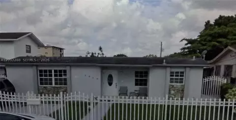 3840 SW 88th Ct, Miami, FL 33165