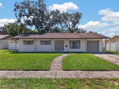 3312 W Burke St, Tampa, FL 33614
