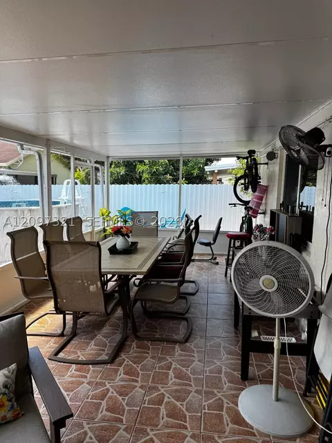 Exterior - 5836 NW 199th St, Hialeah, FL 33015 photo 6 of 12