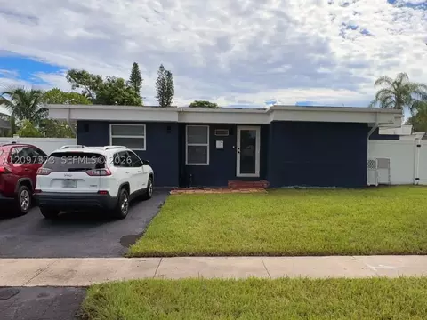 7904 NW 66th Ter, Tamarac, FL 33321