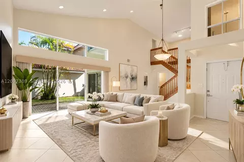 1960 Sweetbay Way, Hollywood, FL 33019