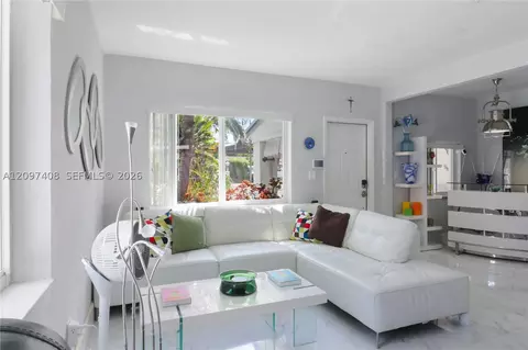 Other - 1663 NE 176th St, North Miami Beach, FL 33162 photo 1 of 10