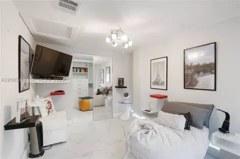 Bedroom - 1663 NE 176th St, North Miami Beach, FL 33162 photo 4 of 4