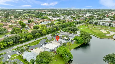 View/Area - 18958 Bobolink Dr, Hialeah, FL 33015 photo 6 of 8