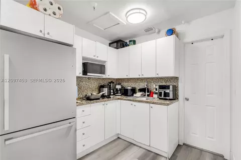 Other - Undisclosed, Hialeah, FL 33010 photo 4 of 9