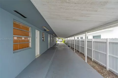 Entry Way - Undisclosed, Hialeah, FL 33010 photo 1 of 1