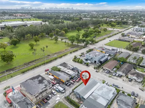 View/Area - Undisclosed, Hialeah, FL 33010 photo 2 of 5