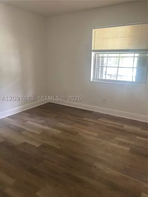 722 NW 103rd Ter #102, Pembroke Pines, FL 33026
