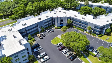 9091 Lime Bay Blvd #103, Tamarac, FL 33321