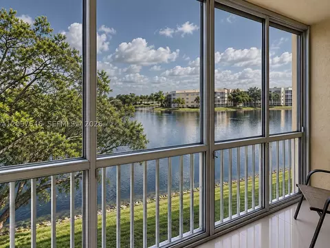 7874 Trent Dr #306, Tamarac, FL 33321