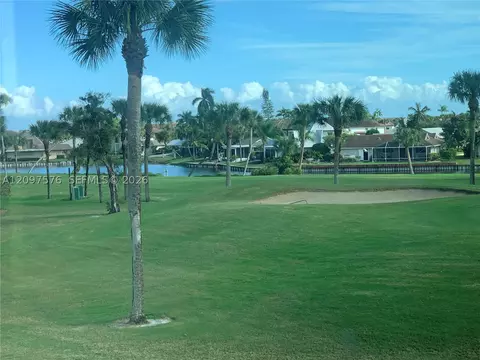 View/Area - 5463 SE Miles Grant Rd #210, Stuart, FL 34997 photo 3 of 6