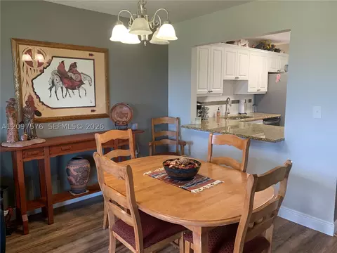 Dining - 5463 SE Miles Grant Rd #210, Stuart, FL 34997 photo 4 of 4