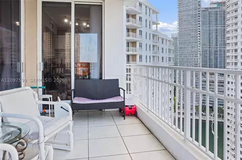 Exterior - 701 Brickell Key Blvd #2309, Miami, FL 33131 photo 1 of 2