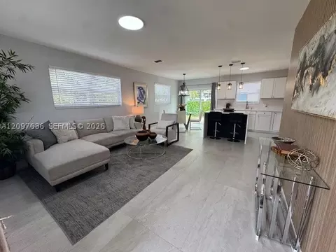 982 NW 3rd St, Florida City, FL 33034