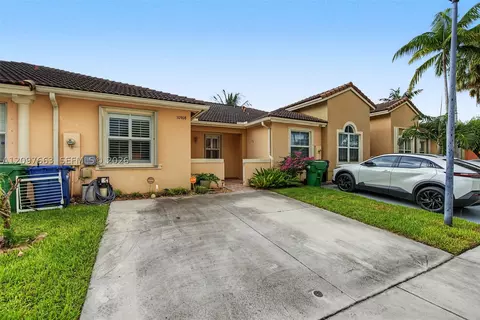 10908 SW 236th Ter, Homestead, FL 33032