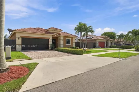 1504 SE 5th St, Homestead, FL 33033