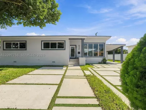 8440 SW 34th Ter, Miami, FL 33155