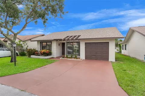 1563 SW 22nd Ter, Deerfield Beach, FL 33442