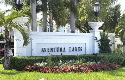 3191 NE 211th Ter, Aventura, FL 33180