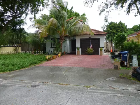 8161 NW 186th Ter, Hialeah, FL 33015