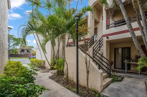20150 NE 3rd Ct #6, Miami, FL 33179
