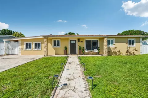 4495 NW 202nd St, Miami Gardens, FL 33055