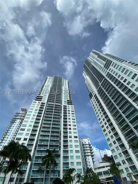 253 NE 2nd St #3007, Miami, FL 33132