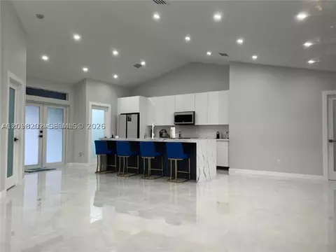 2214 NW 1 Ter, Cape Coral, FL 33993