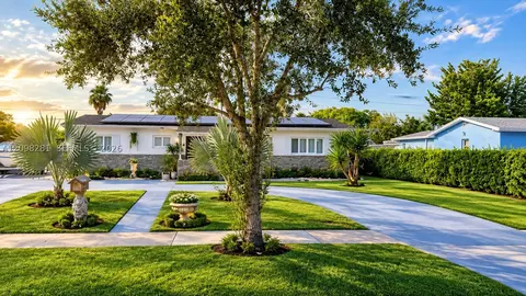 9911 Haitian Dr, Cutler Bay, FL 33189