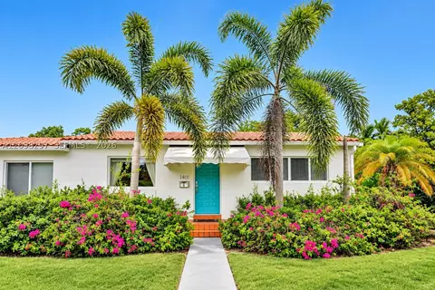 11401 NE 10 Ave, Miami, FL 33161