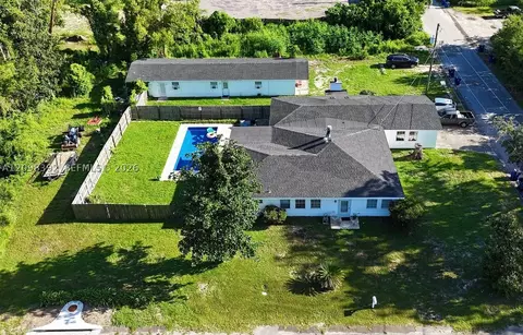 3900 W 17th St, Panama City, FL 32401