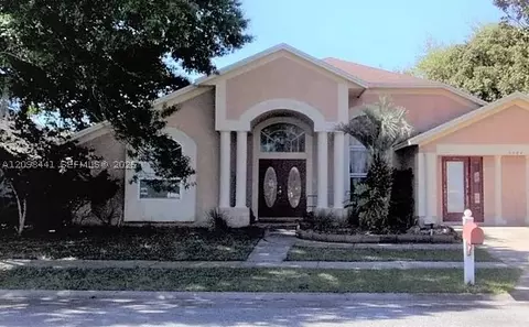 5584 Deer Creek Dr, Orlando, FL 32821