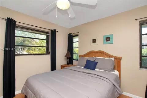 Bedroom - 53 E Beach Rd, Tavernier, FL 33070 photo 6 of 6