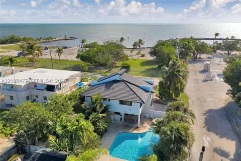 View/Area - 53 E Beach Rd, Tavernier, FL 33070 photo 1 of 2