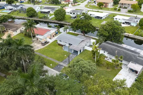 View/Area - 1101 E River Dr, Margate, FL 33063 photo 7 of 9
