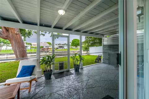 Exterior - 1101 E River Dr, Margate, FL 33063 photo 4 of 12