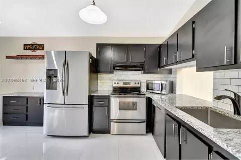 5701 Swordfish Cir, Tamarac, FL 33319