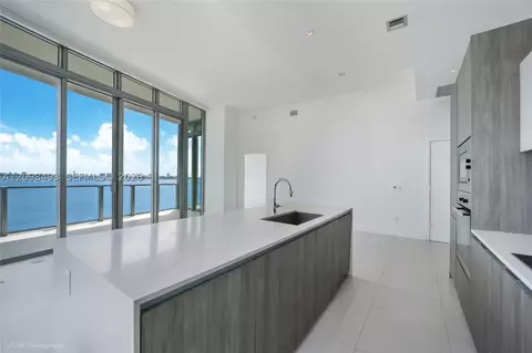 2900 NE 7th Ave #602, Miami, FL 33137