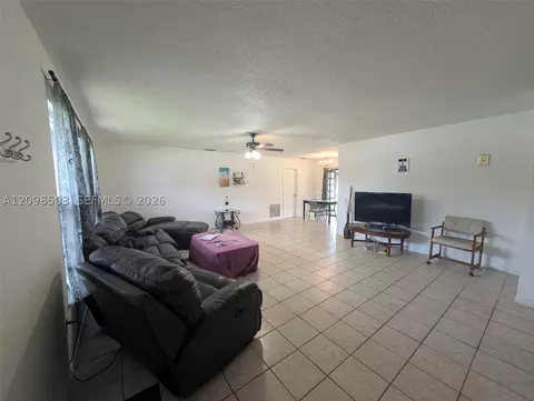 1687 SE Floresta Dr SE, Saint Lucie West, FL 34983