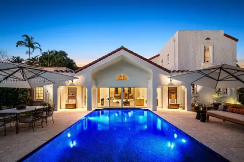 1234 S Greenway Dr, Coral Gables, FL 33134