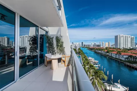 2950 NE 188th St #524, Aventura, FL 33180