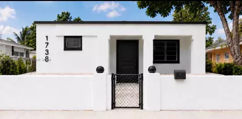 1738 NW 67th St, Miami, FL 33147