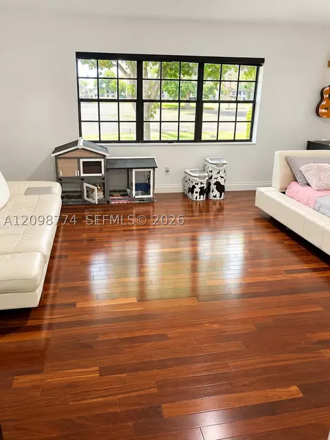 Other - 19265 E Saint Andrews Dr, Hialeah, FL 33015 photo 9 of 11
