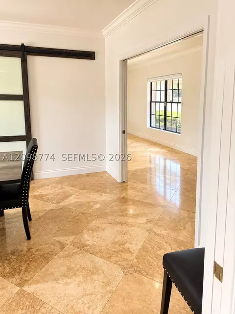 Dining - 19265 E Saint Andrews Dr, Hialeah, FL 33015 photo 1 of 4