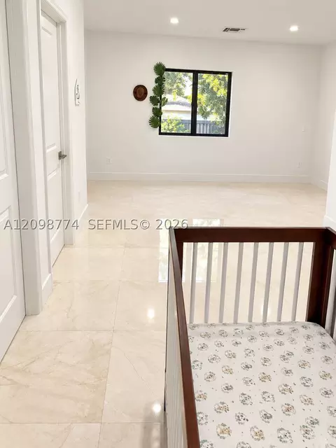 Other - 19265 E Saint Andrews Dr, Hialeah, FL 33015 photo 6 of 11