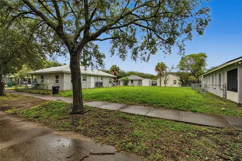 13143 SW 245th St, Homestead, FL 33032