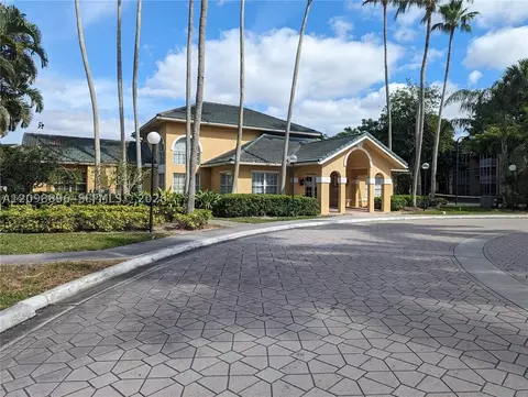 4055 W Mcnab Rd #H112, Pompano Beach, FL 33069