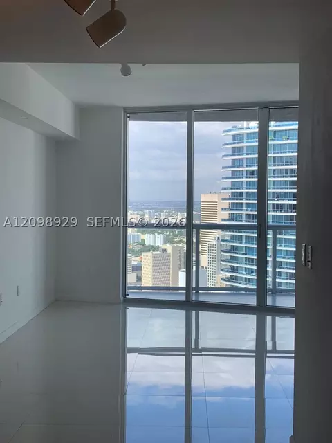495 Brickell Ave #5506, Miami, FL 33131