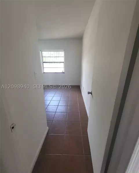 6700 SW 30th St, Miami, FL 33155 photo 6
