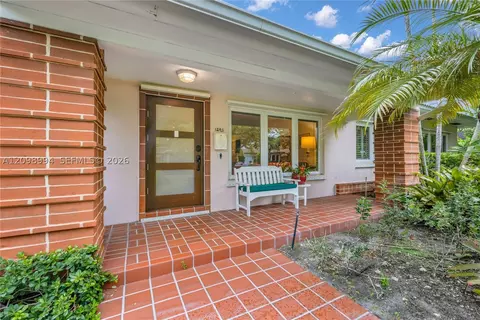 Exterior - 1245 Algardi Ave, Coral Gables, FL 33146 photo 3 of 4
